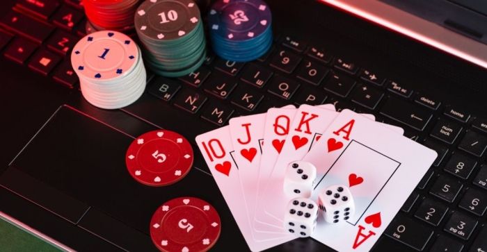 Is Online Gambling More Dangerous Than Offline Casinos?